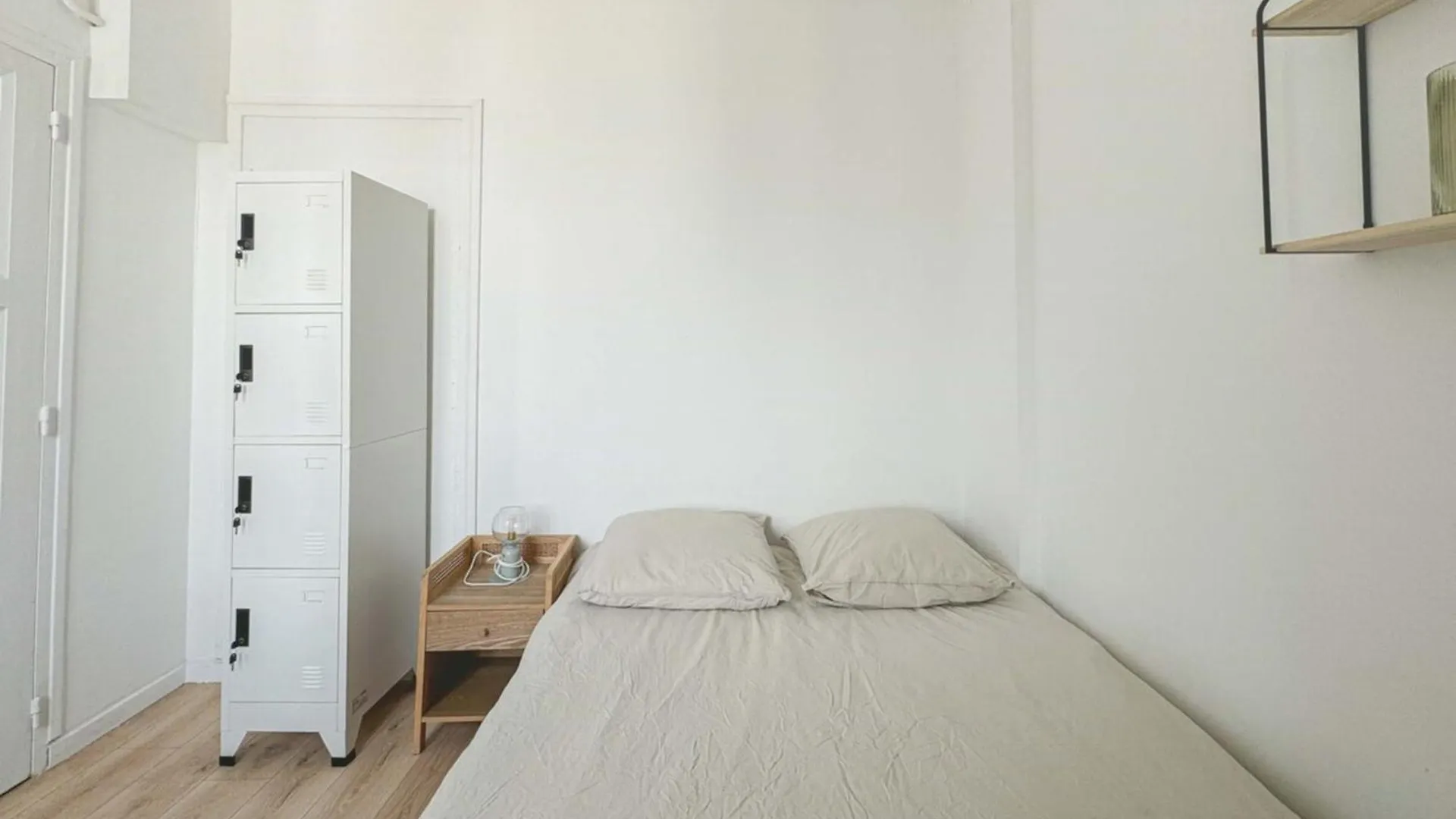 Flexliving - Room - Houel Parigi 0*,  Francia