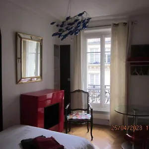 Bed & Breakfast Centre, Parijs